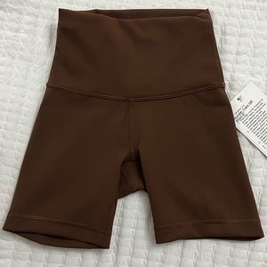Lululemon Wunder Train HR Short 6"